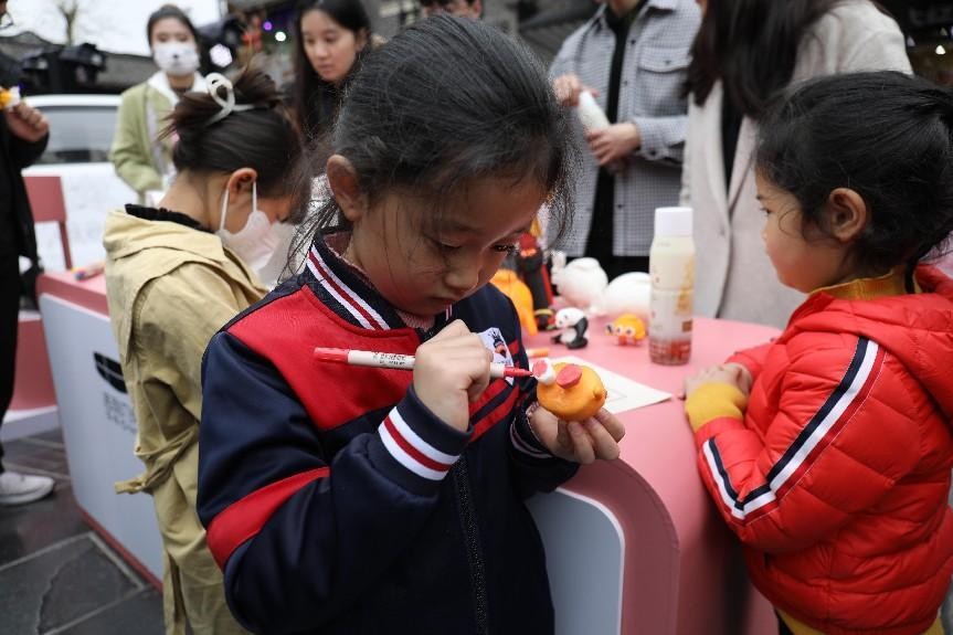 腾讯分分彩：魔芯科技KOKONI携手吉利熊猫mini，用创意科技释放无限乐趣